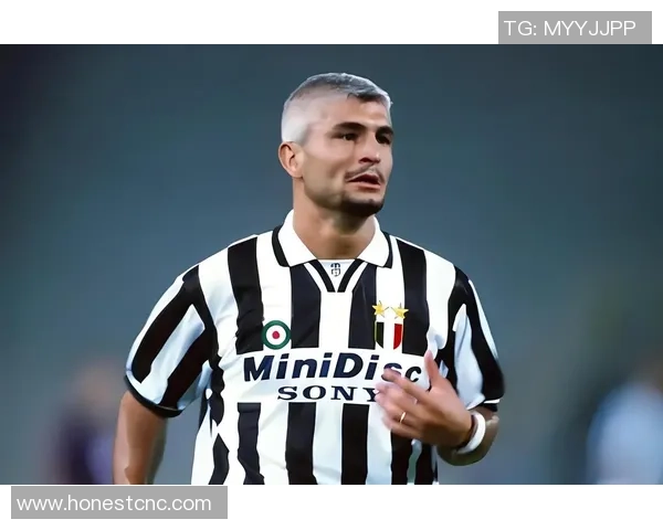 足球巨星装扮老人惊艳亮相展现运动与岁月交织魅力